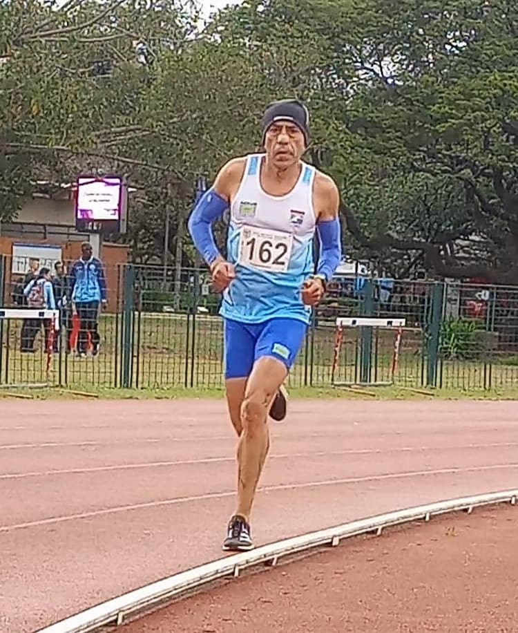 XXIII Brasileiro de Atletismo Master: campeão  pan-americano brilha no Cepeusp