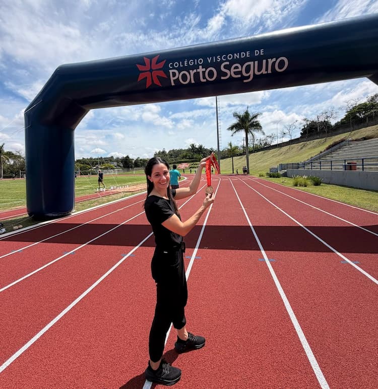 Porto Seguro inaugura nova pista de atletismo no Campus Valinhos com foco em esporte e sustentabilidade