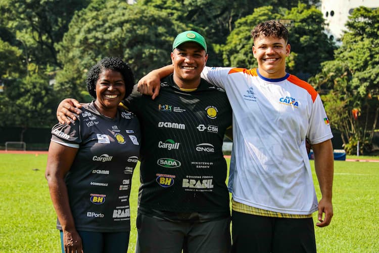 Arremesso do peso masculino dá show  no II Circuito Paulista Open de Atletismo