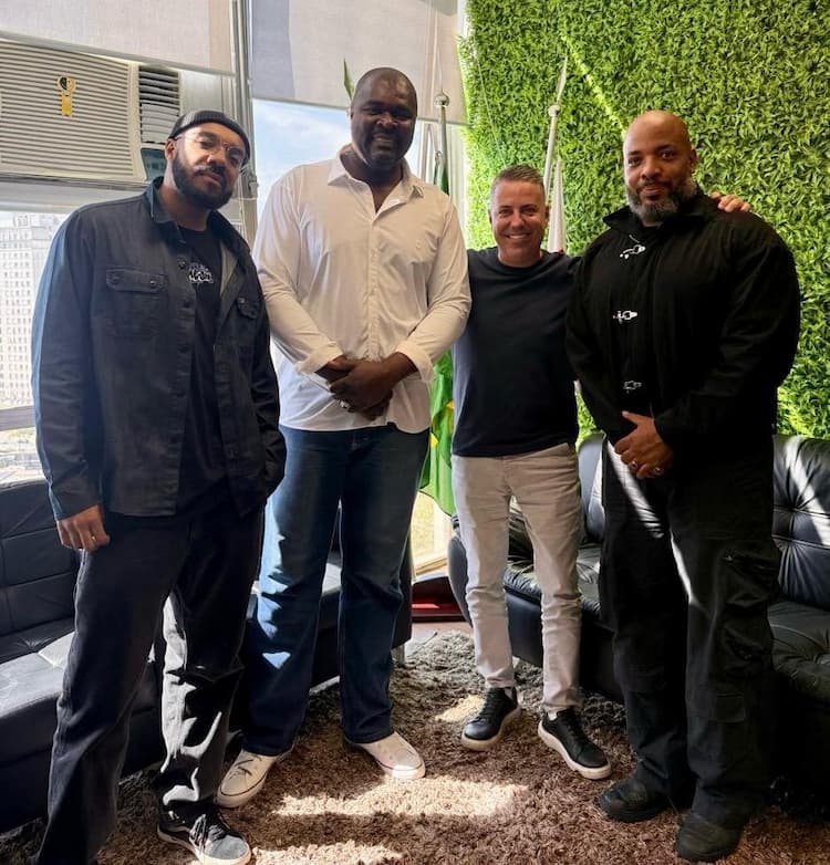 Jadel Gregório visita Danilo do Posto e agradece reforma do Centro Esportivo Thomaz Malzoni na Zona Norte